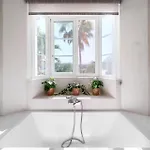 Будинок відпочинку Gem Of Guadalmina Alta